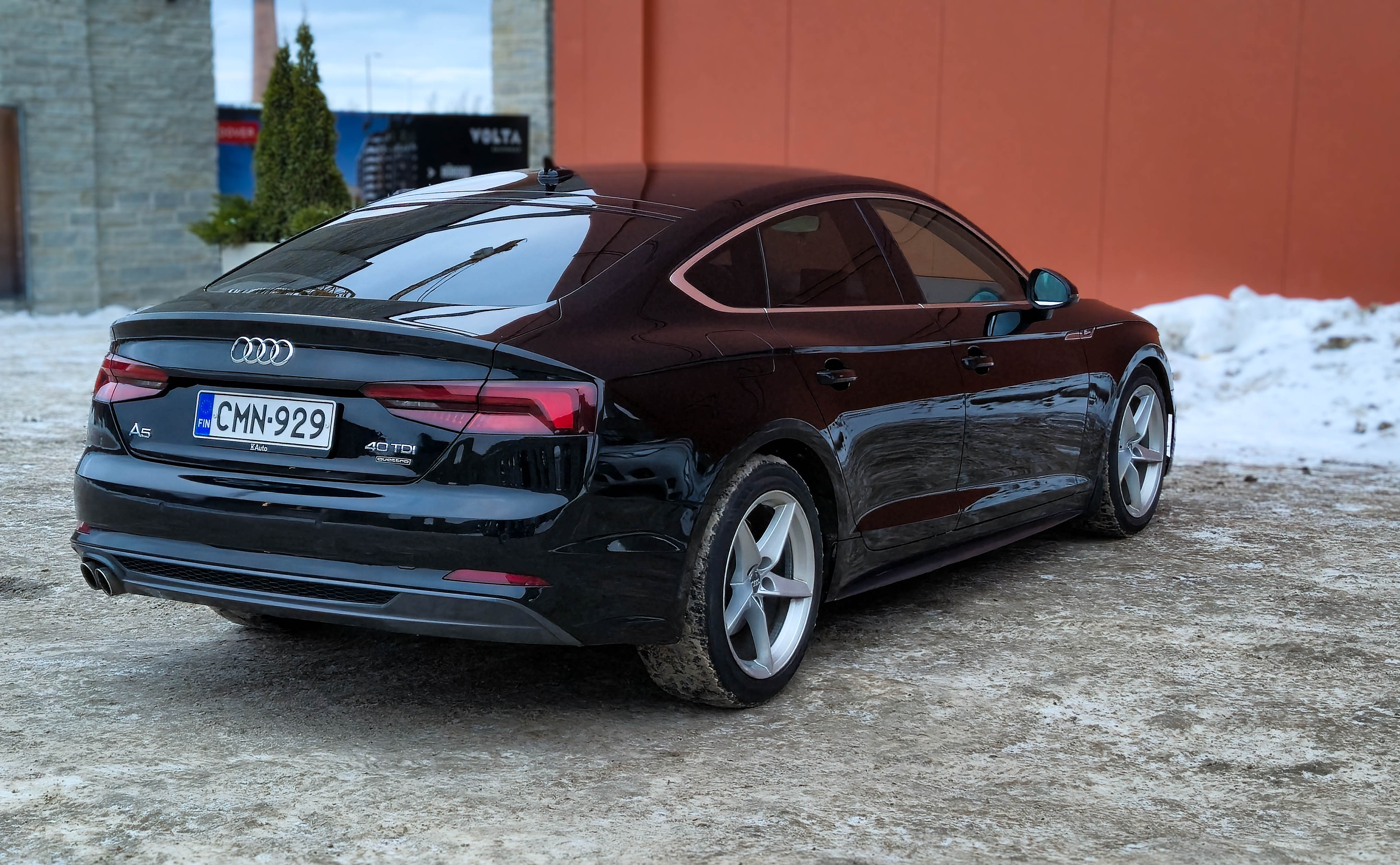 Audi A5 S-line Quattro 40TFSI 2.0 140kW - View 4