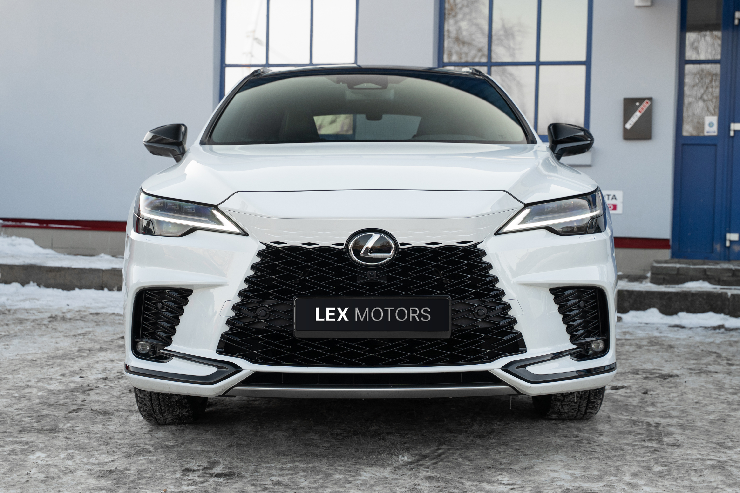 Lexus RX 500h F SPORT 273kW - View 2