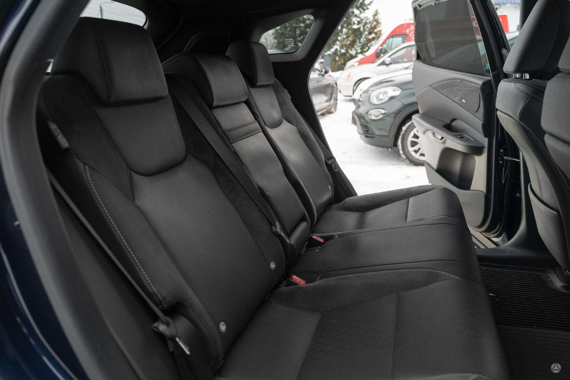 Lexus RX 450h+ Luxury  309kW - Eelvaade 14