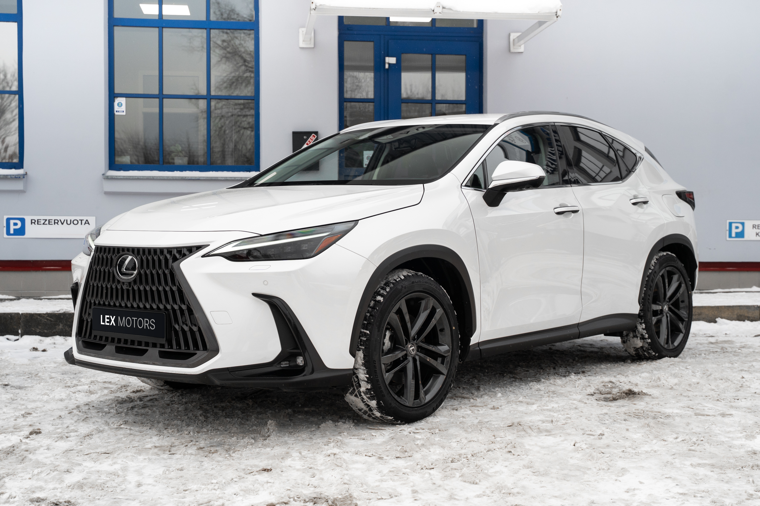 Lexus NX 450h+ EXECUTIVE + Technology 227kW - View 3