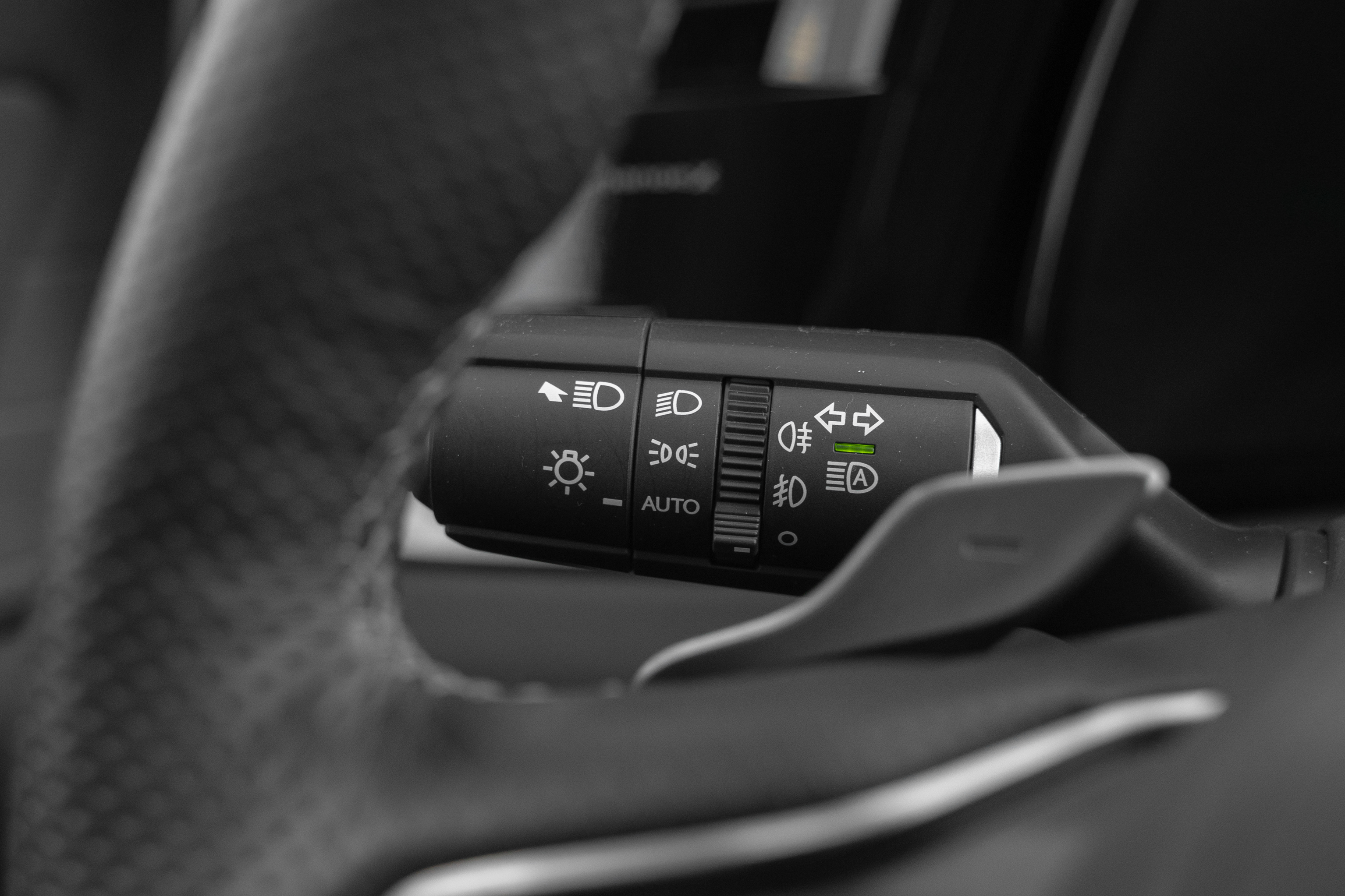 Lexus RX 500h F SPORT 273kW - Eelvaade 13