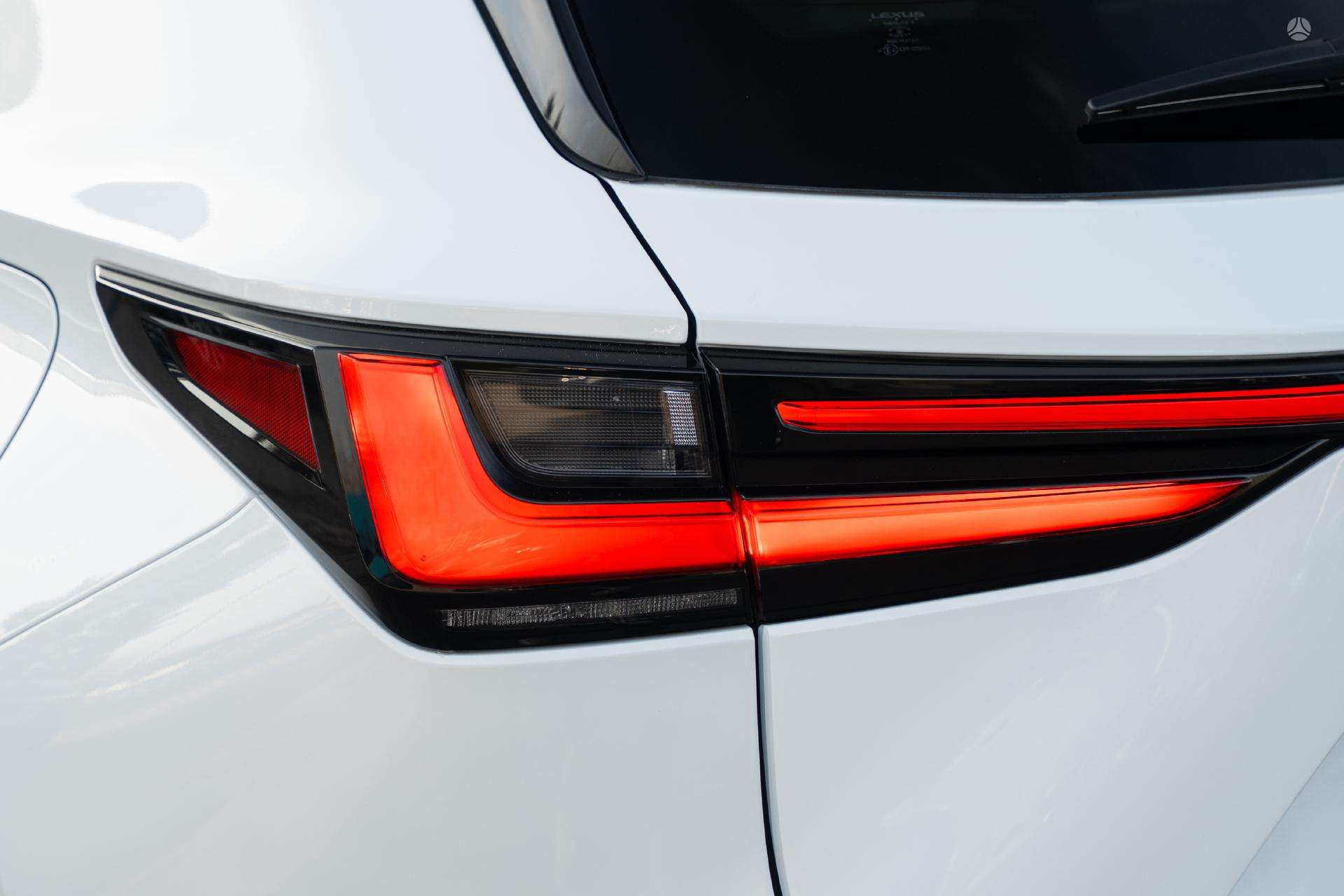 Lexus NX 450h+ F SPORT 227kW - Eelvaade 11