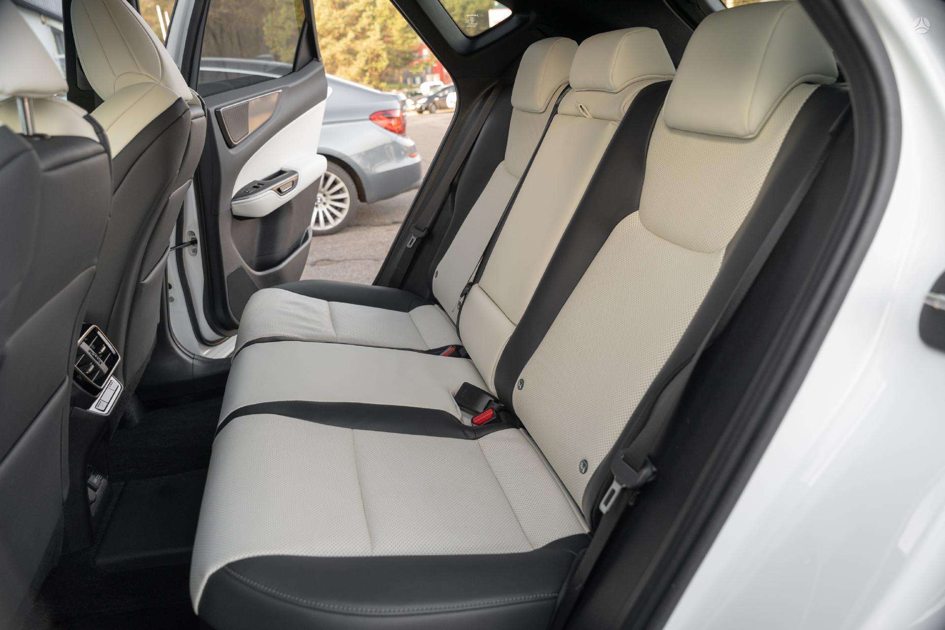 Lexus NX 450h+ F SPORT 227kW - Eelvaade 28