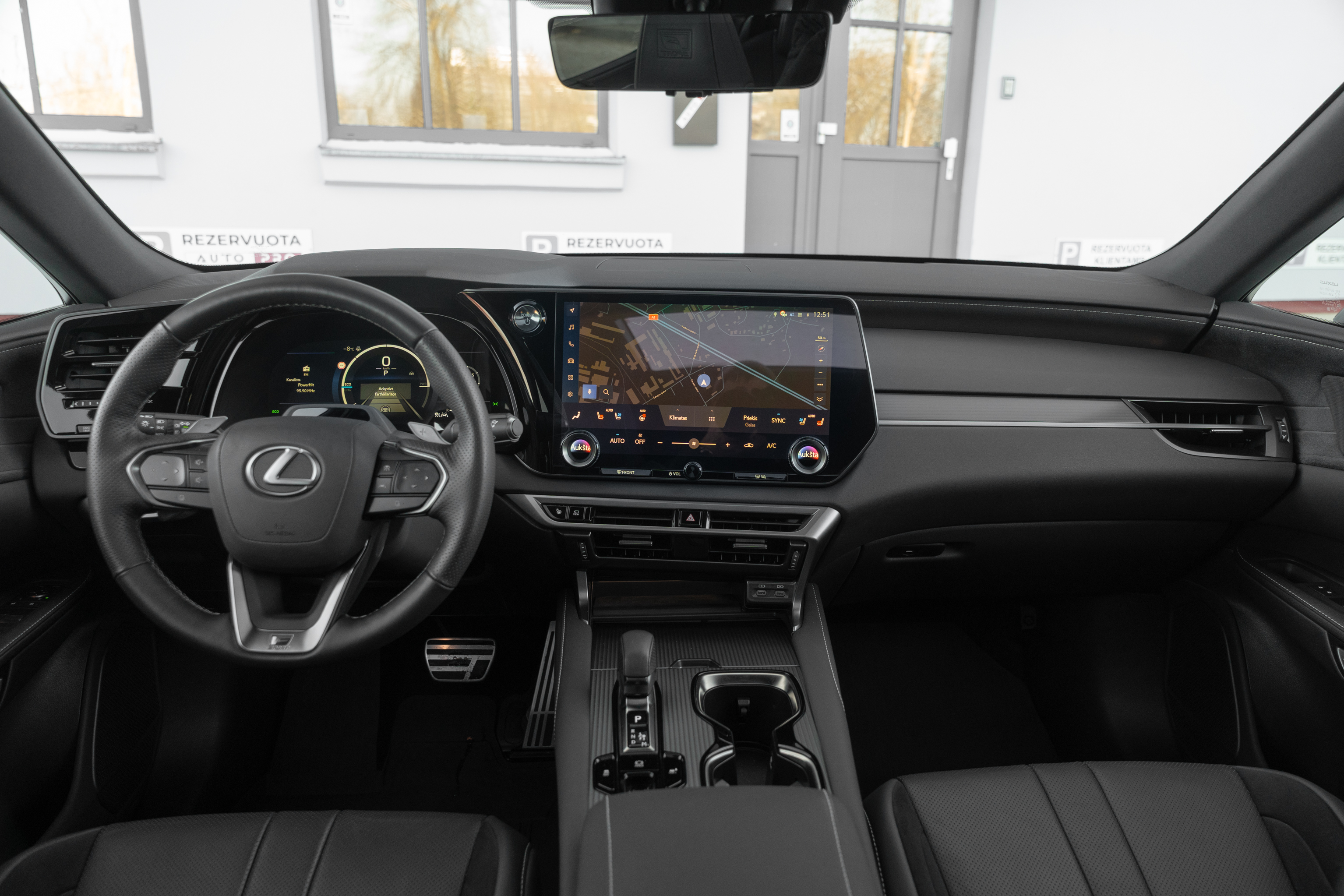 Lexus RX 500h F SPORT 273kW - Eelvaade 32