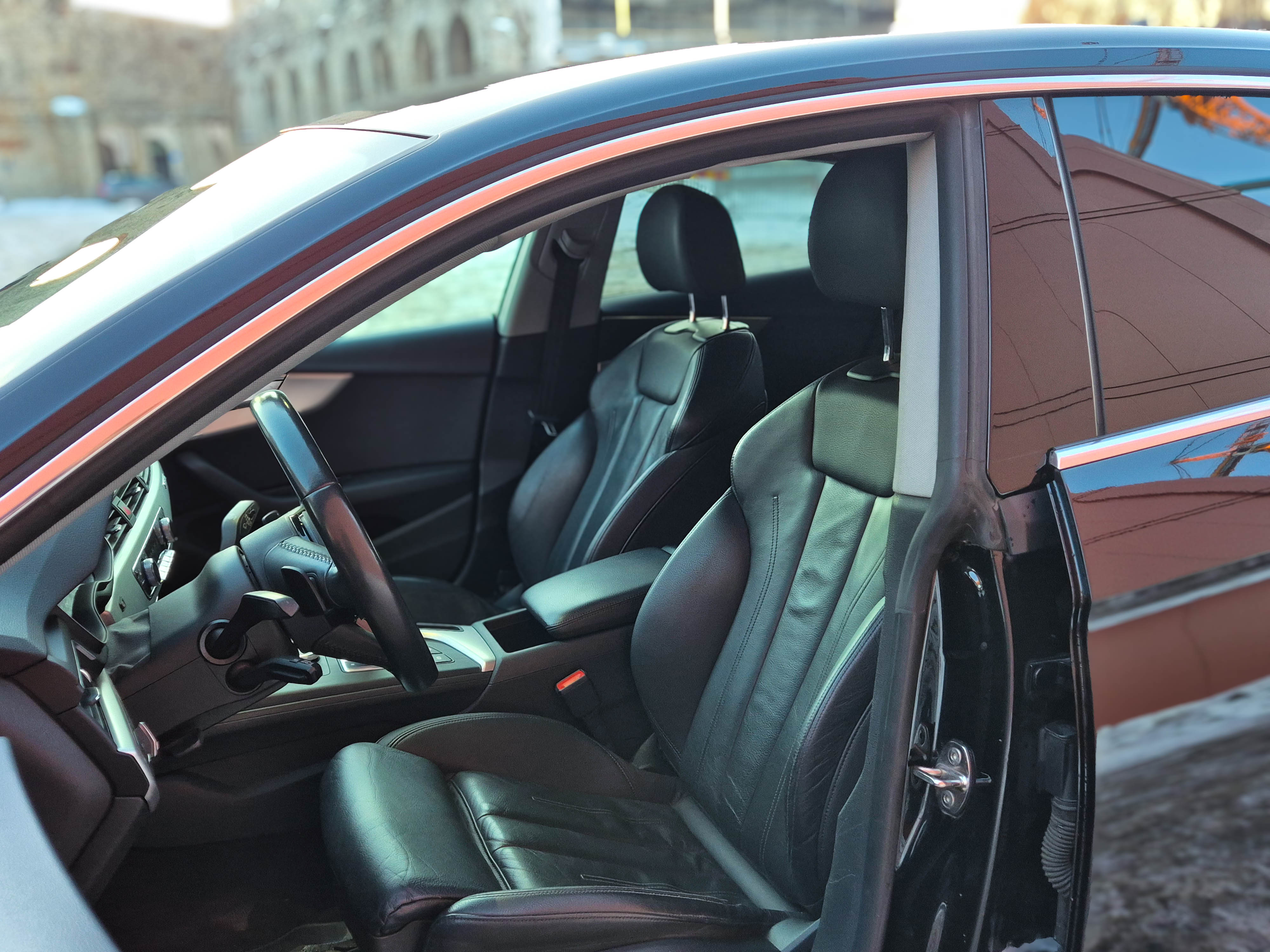 Audi A5 S-line Quattro 40TFSI 2.0 140kW - Eelvaade 13