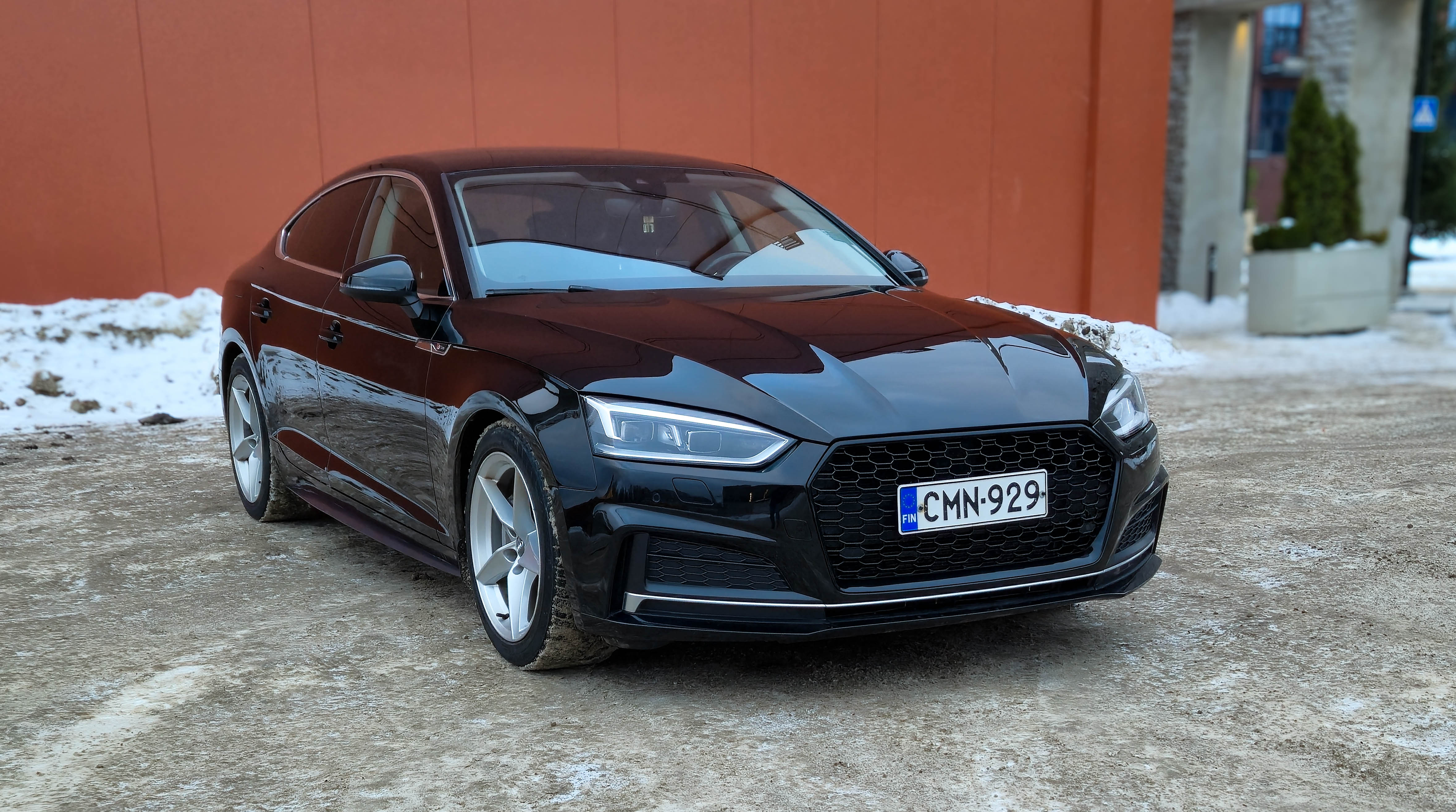Audi A5 S-line Quattro 40TFSI 2.0 140kW - View 1