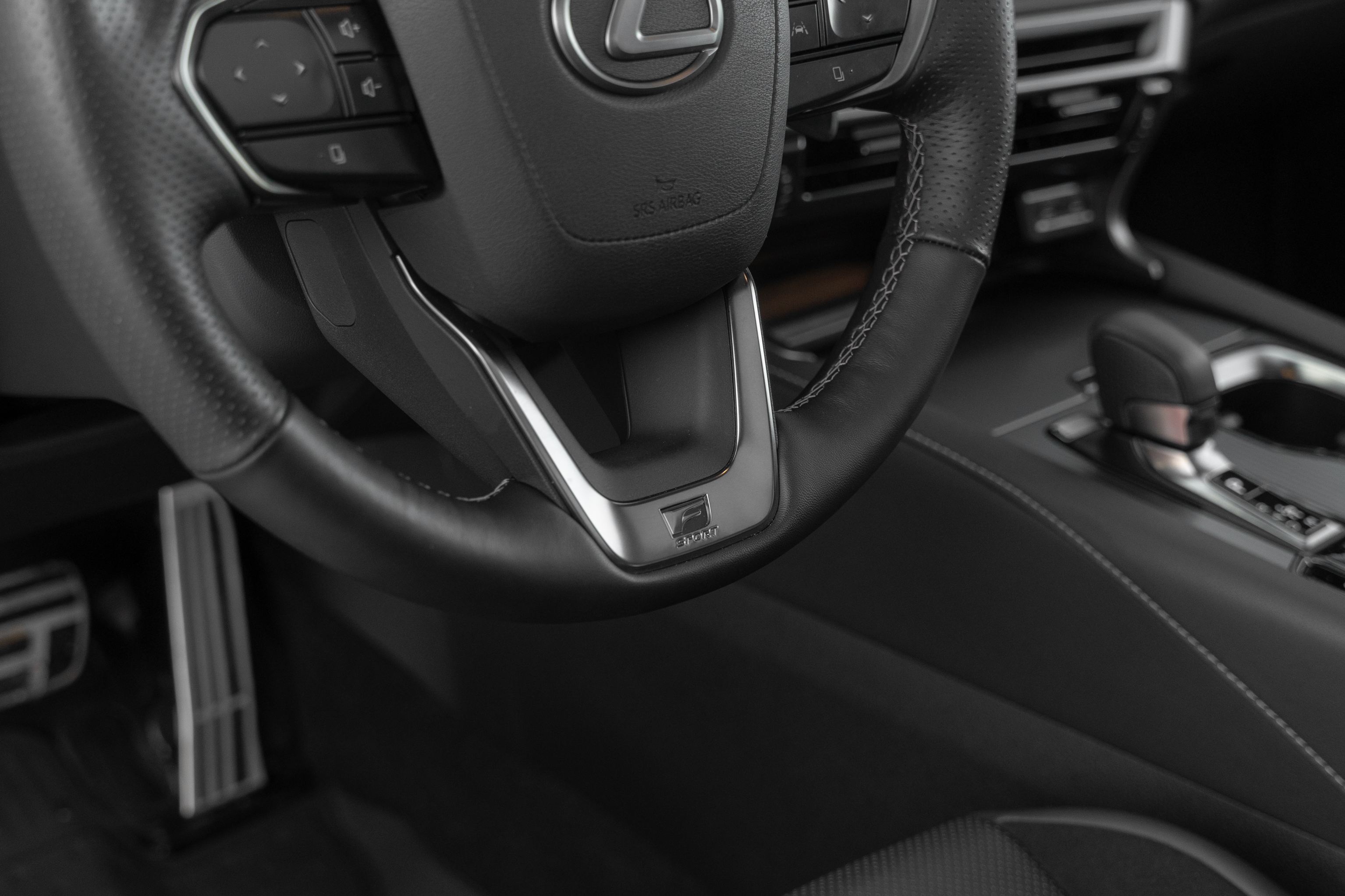 Lexus RX 500h F SPORT 273kW - Eelvaade 24