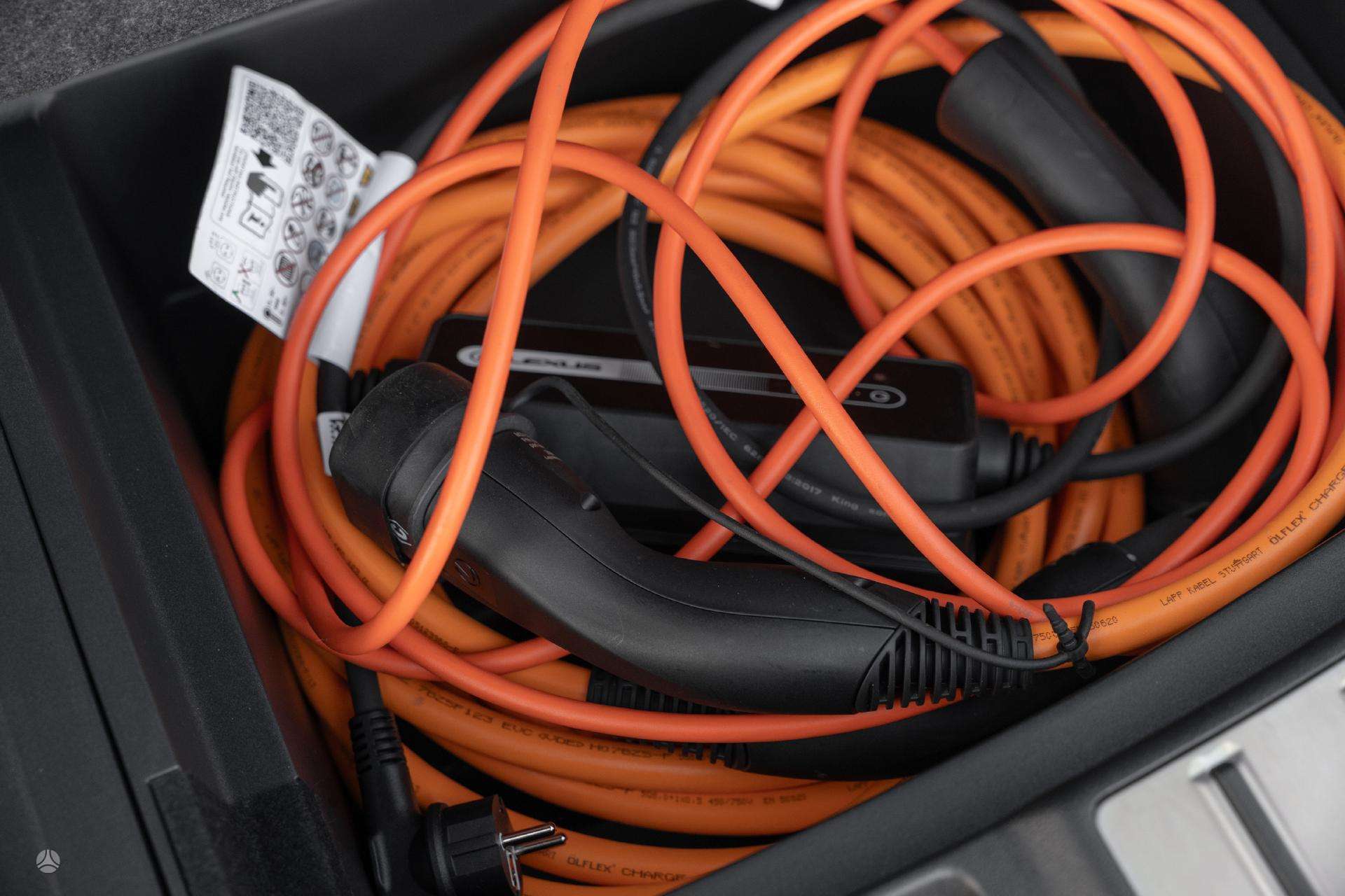 Lexus NX 450h+ F SPORT 227kW - Eelvaade 32